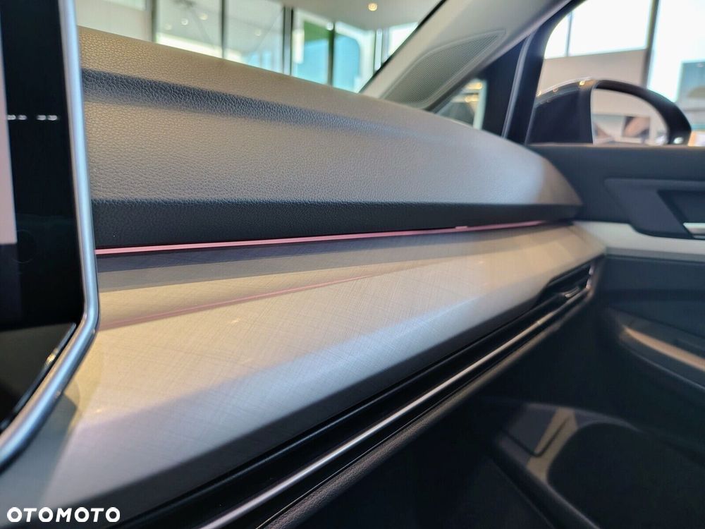 Volkswagen Golf - 18