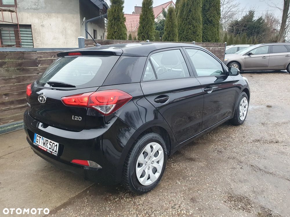Hyundai i20 blue 1.2 Classic - 6