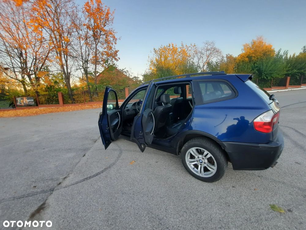 BMW X3 3.0i - 17