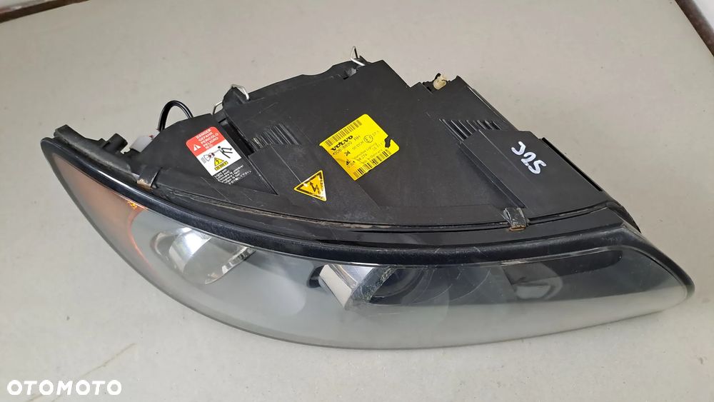 VOLVO S40 V50 04-07 LAMPA PRAWA PRZÓD XENON 30698890 EU - 6