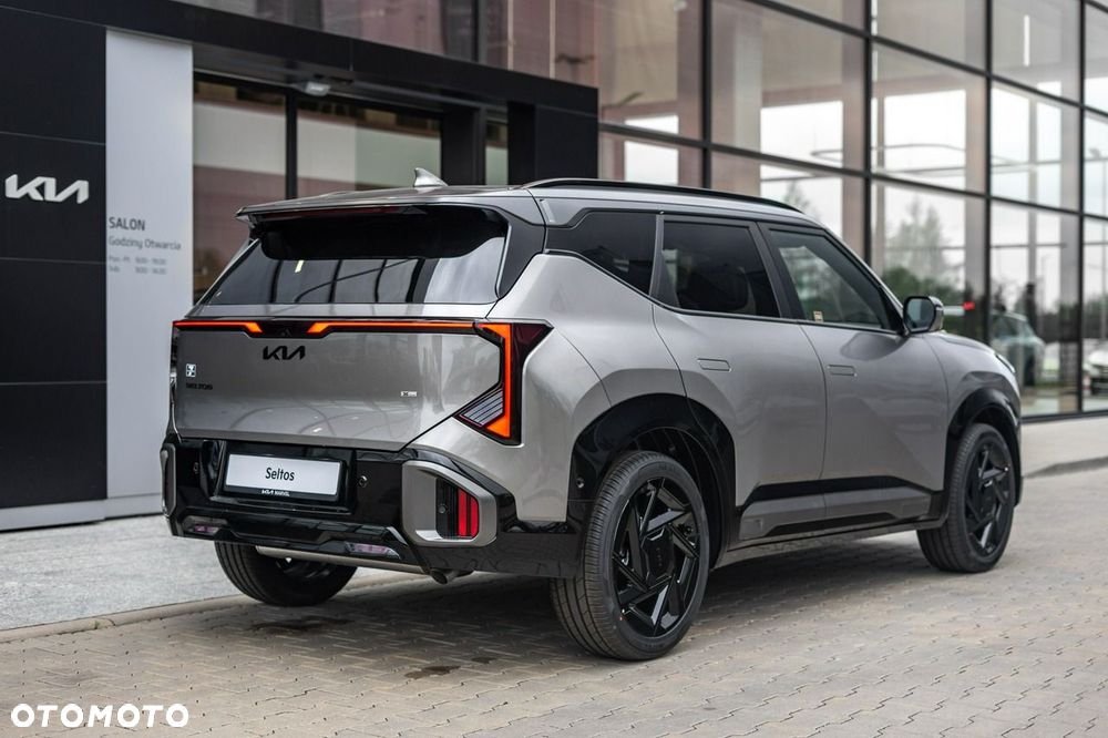 Kia Seltos - 4
