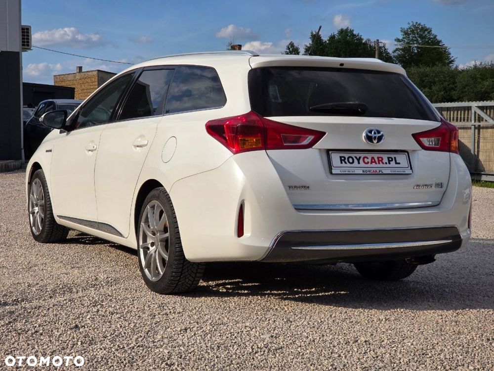 Toyota Auris - 8