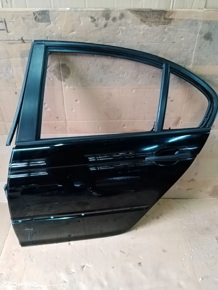 Drzwi lewy tył tylne lewe BMW 3 E46 Sedan 668 - 1