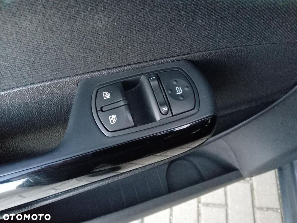 Opel Corsa - 14
