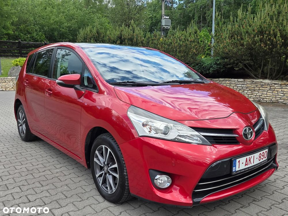 Toyota Verso 1.8 Premium MS - 15