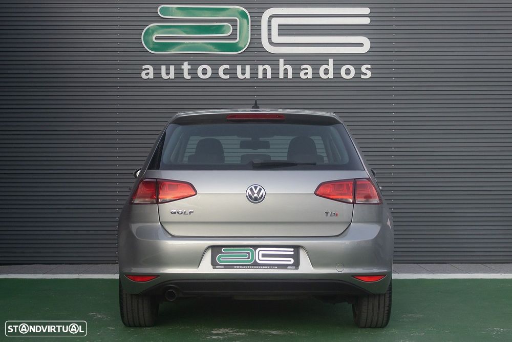VW Golf 1.6 TDi Confortline DSG - 6