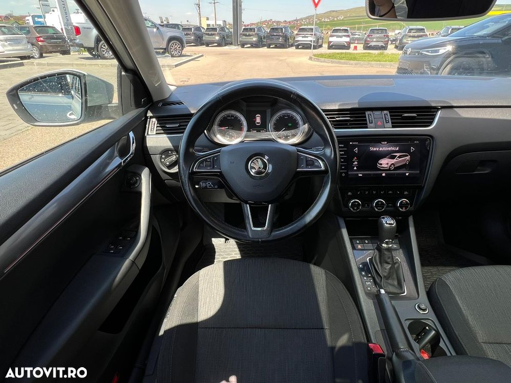 Skoda Octavia 2.0 TDI 4X4 DSG Style - 17