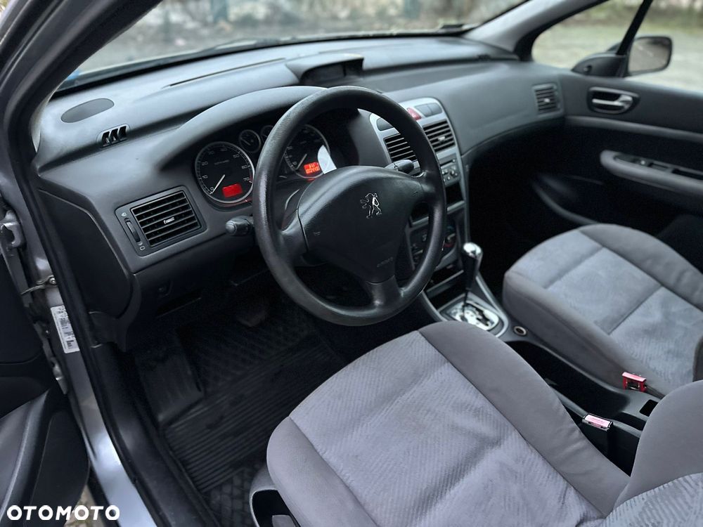 Peugeot 307 - 9
