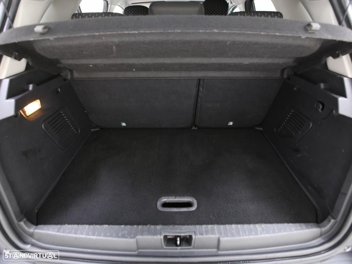 Renault Captur 1.5 dCi Exclusive - 20