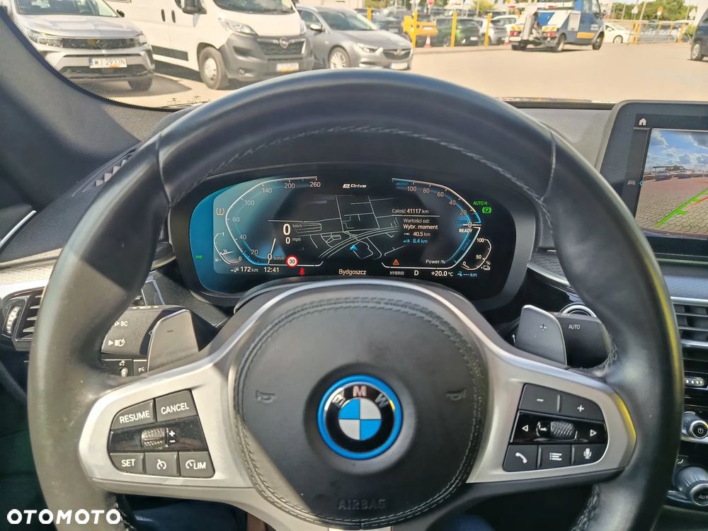 BMW Seria 5 530e xDrive - 5