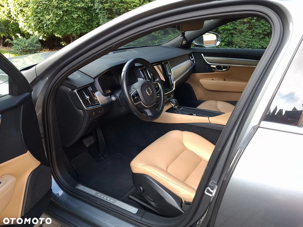 Volvo S90 D4 Momentum - 5