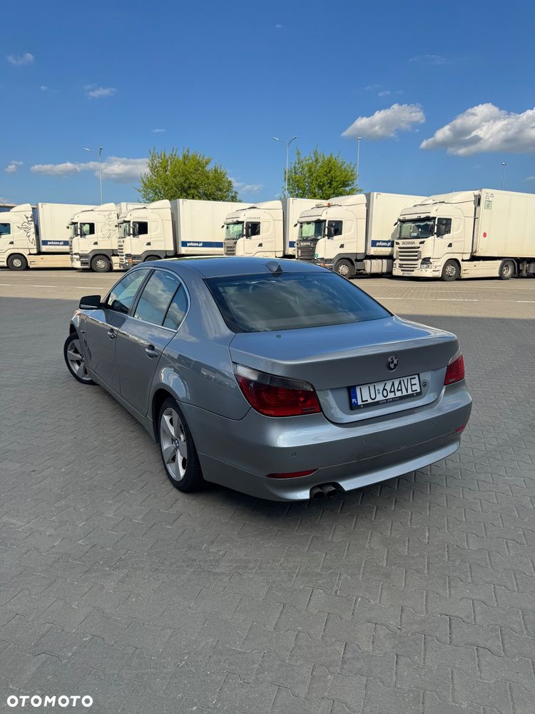 BMW Seria 5 530xi - 4