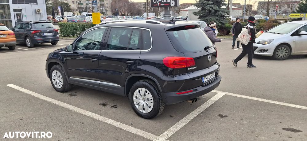 Volkswagen Tiguan - 3