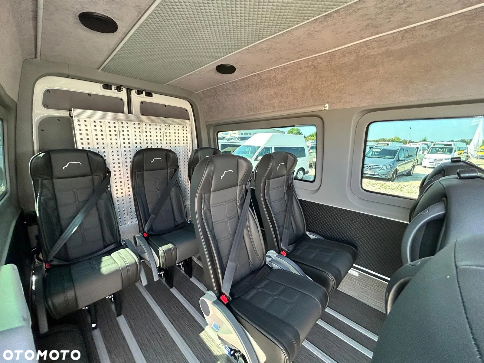 Volkswagen Inny - 13