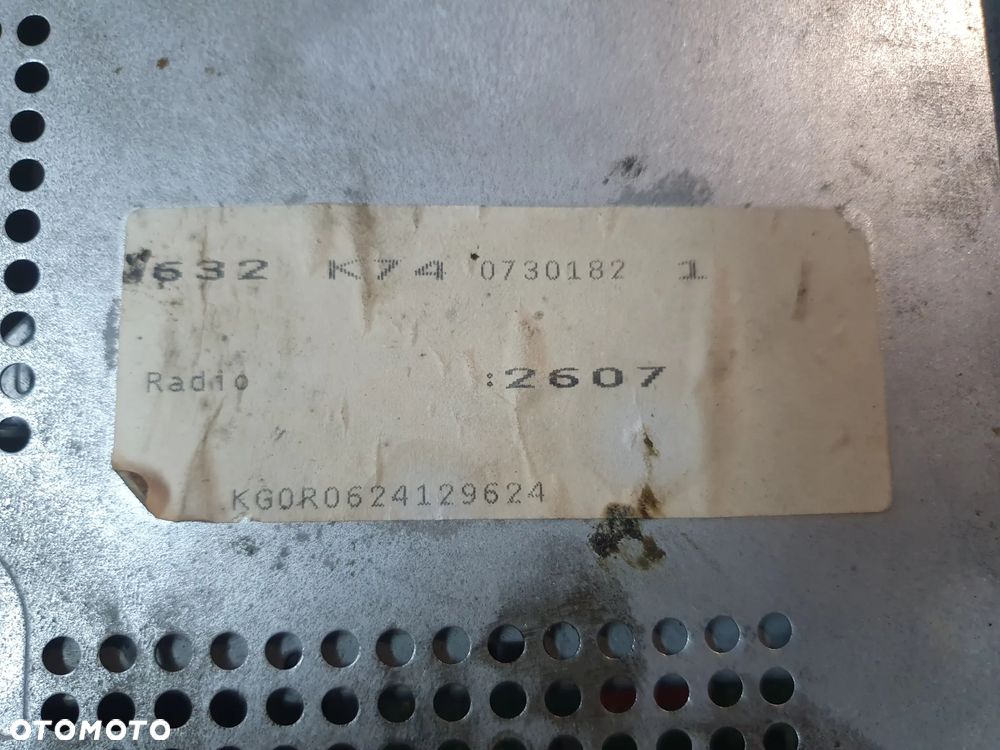 RADIO FABRYCZNE RENAULT LAGUNA II 1.9 DCI 8200247962 - 2