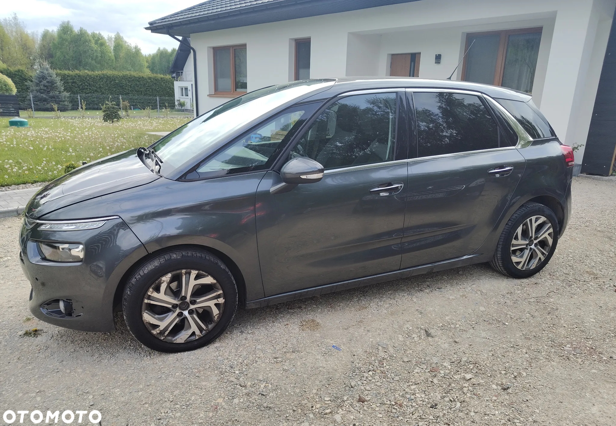Citroën C4 Picasso PureTech 130 Stop&Start Seduction - 4