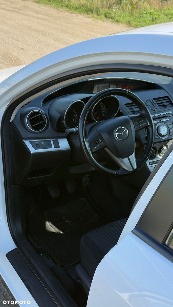 Mazda 3 1.6 Sport Active - 10