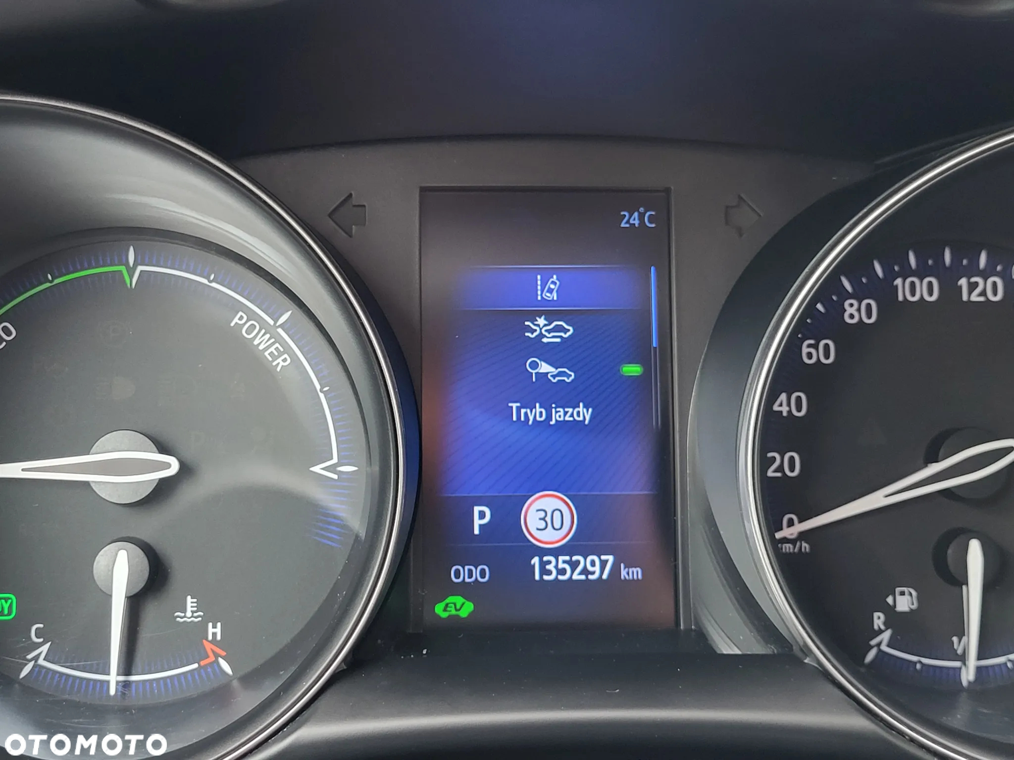 Toyota C-HR - 10