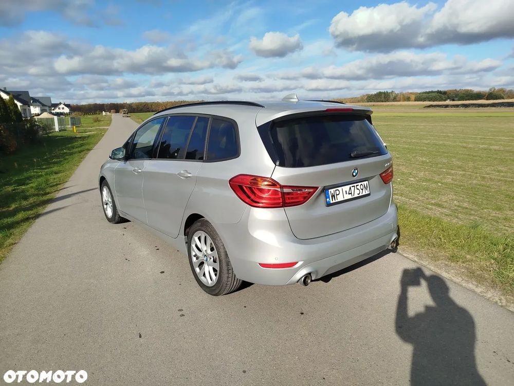 BMW Seria 2 218d Advantage - 6