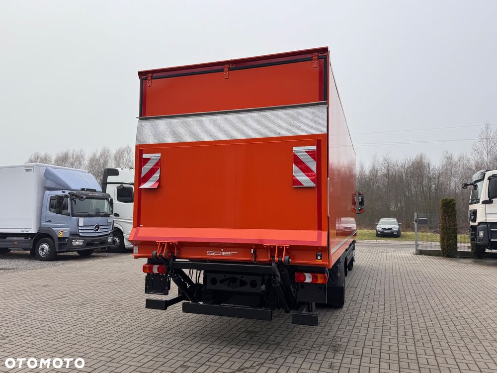Mercedes-Benz ATEGO - 13