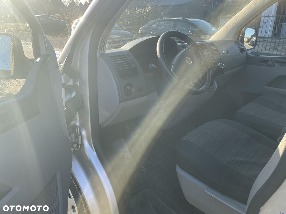 Volkswagen Transporter T5 - 7