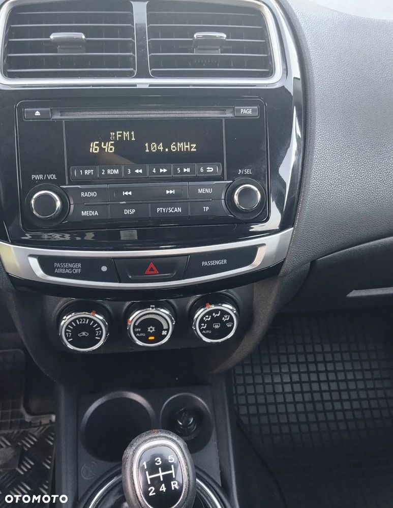 Mitsubishi ASX - 17