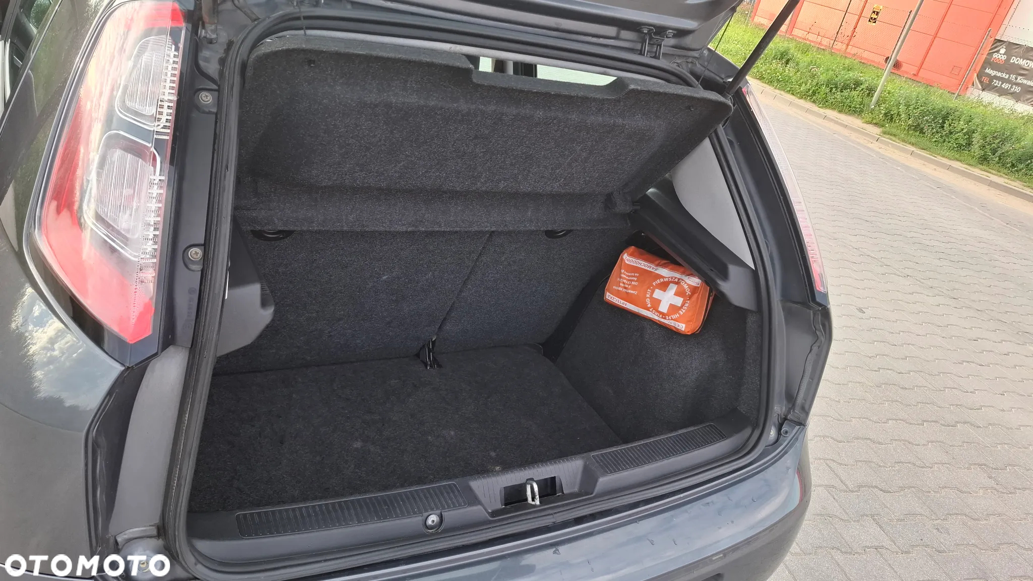 Fiat Punto 1.4 Easy S&S - 13