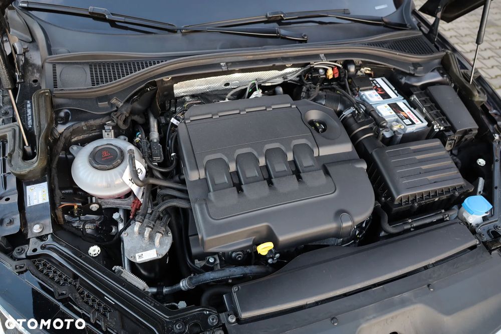 Skoda Superb 2.0 TDI DSG Premium Edition - 35