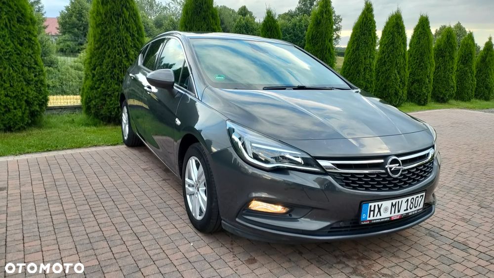 Opel Astra 1.4 Turbo Innovation - 2