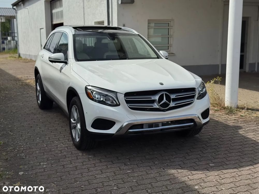 Mercedes-Benz GLC 300 4Matic 9G-TRONIC AMG Line - 4