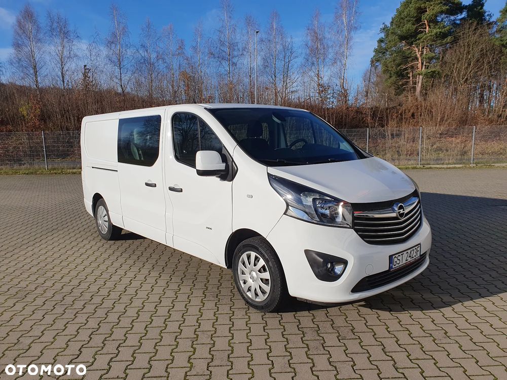 Opel Vivaro - 1