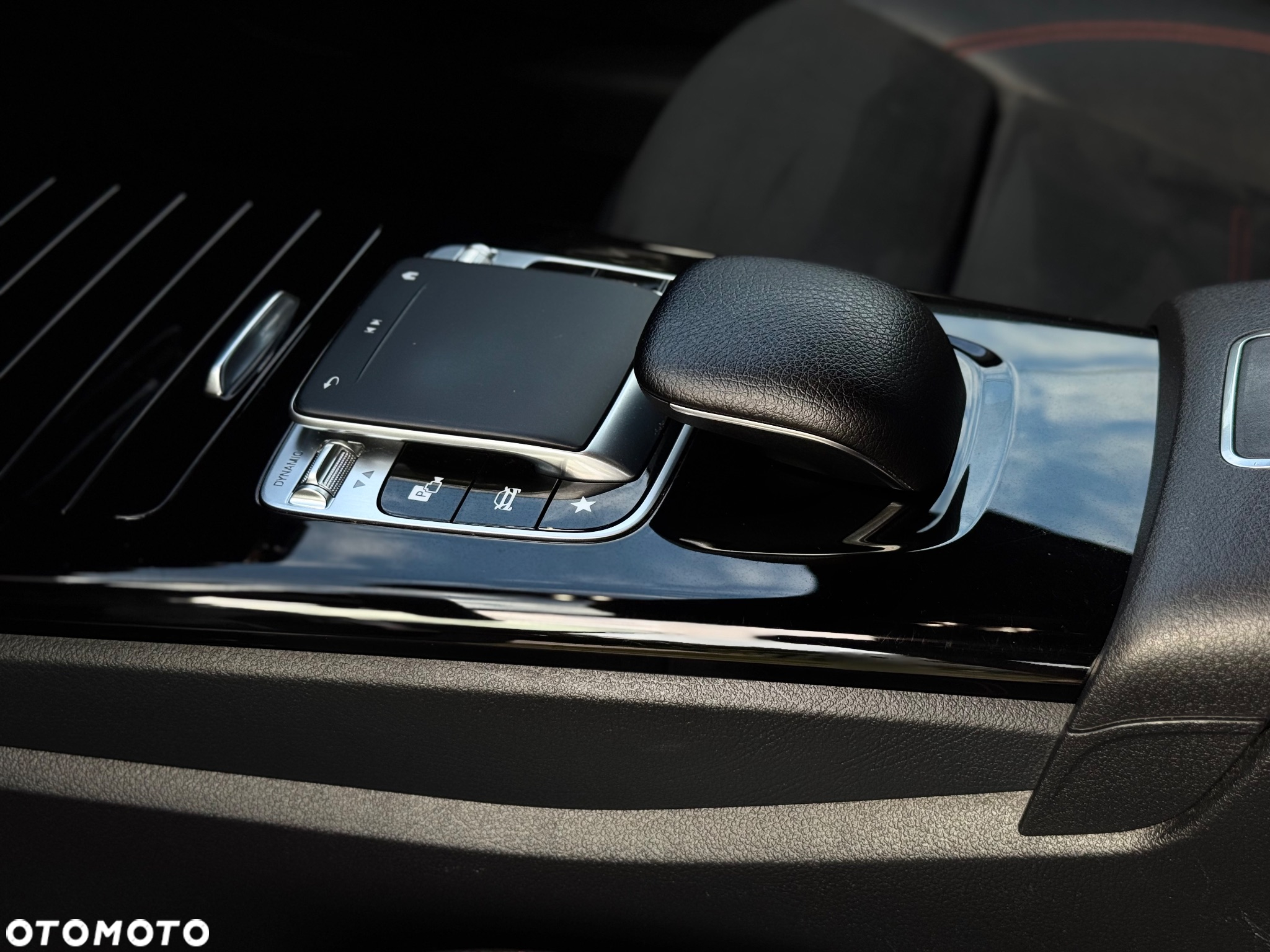 Mercedes-Benz Klasa A 180 d 7G-DCT AMG Line - 23