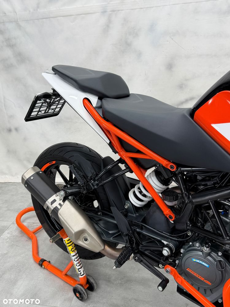 KTM Duke 125 - 11