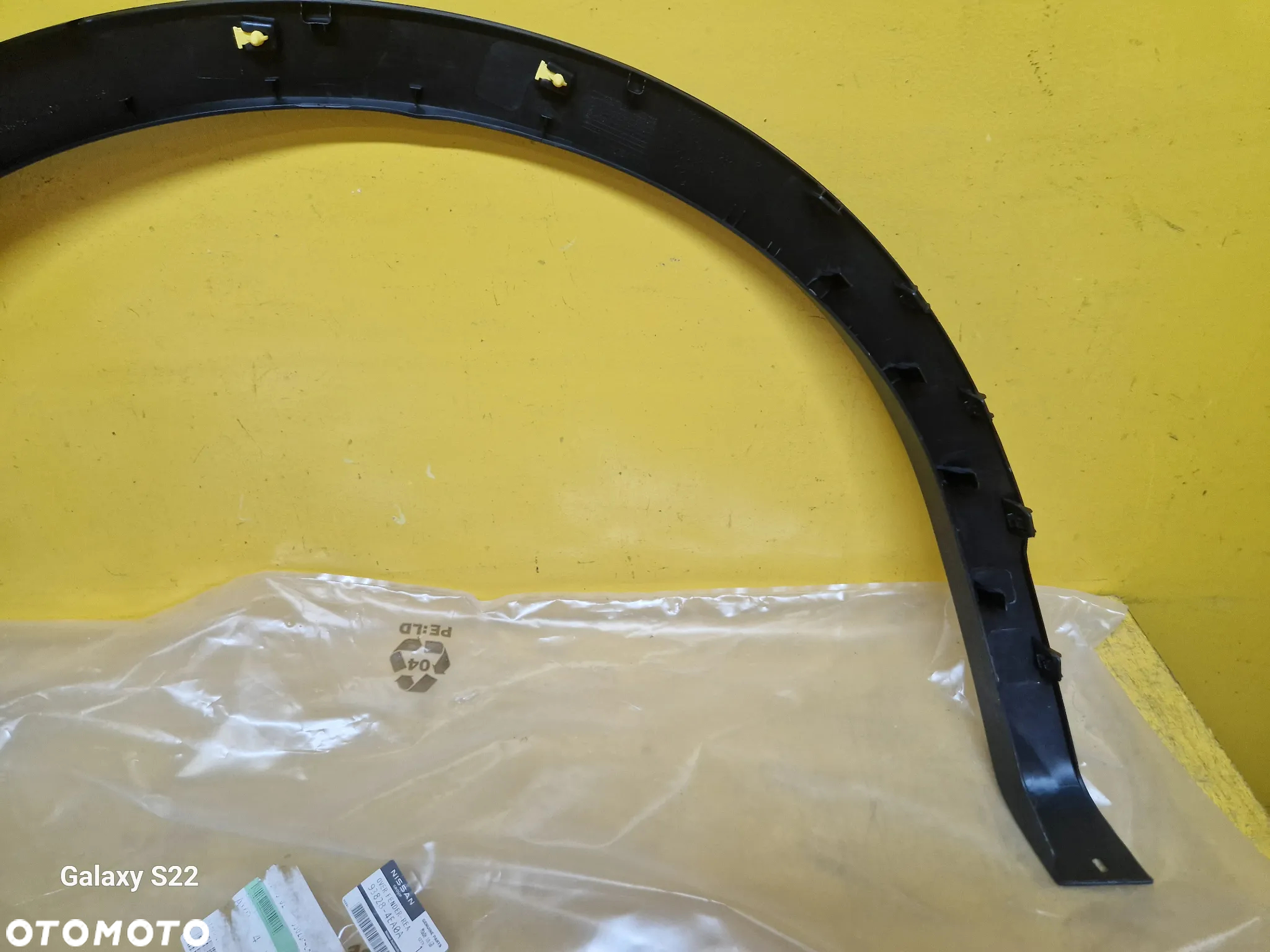 NISSAN QASHQAI J11 II LISTWA BŁOTNIKA PRAWA TYŁ 93828-4EA0A - 6