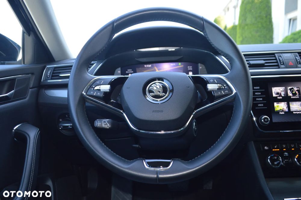 Skoda Superb 2.0 TDI SCR 4x4 Style DSG - 18