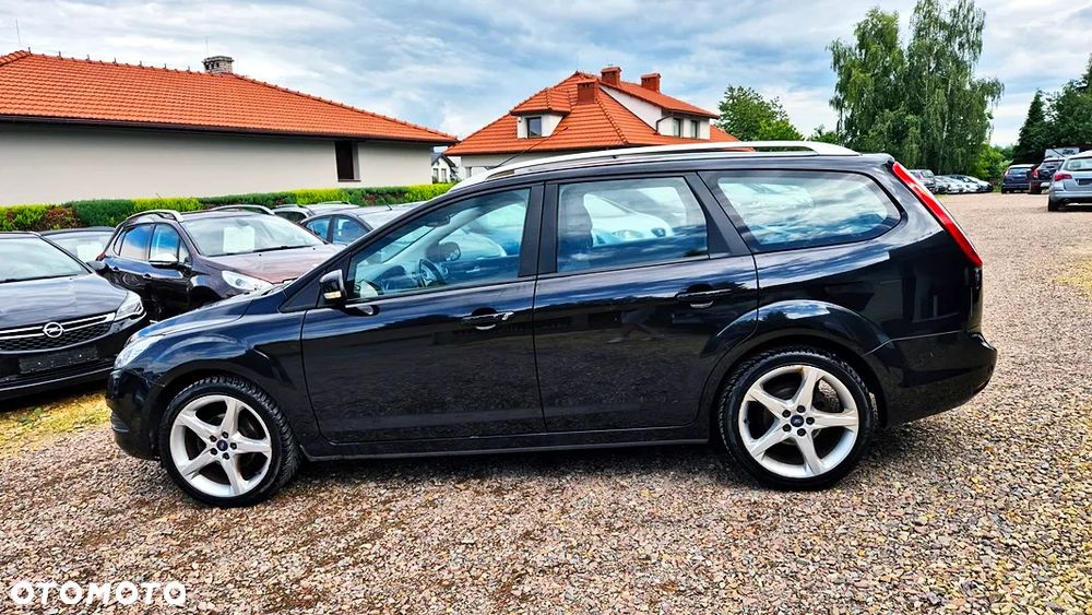 Ford Focus 1.8 Titanium - 23