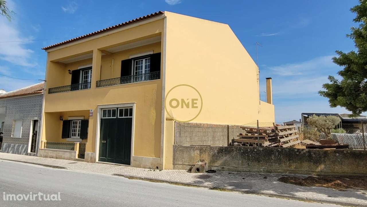 Excelente Moradia T4 em Salvaterra de Magos - Grande imagem: 2/34