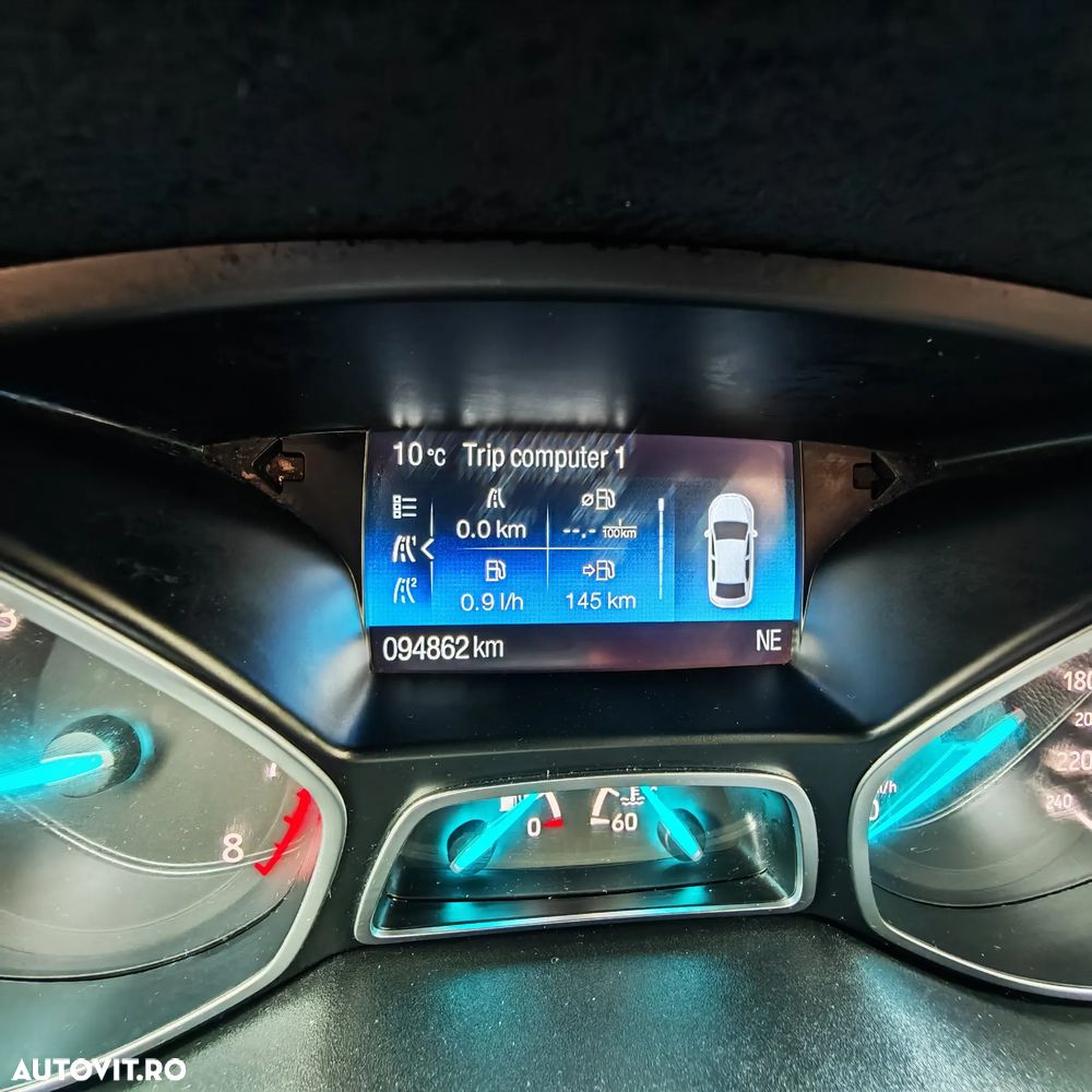 Ford Kuga 1.5 EcoBoost 2WD Trend - 6