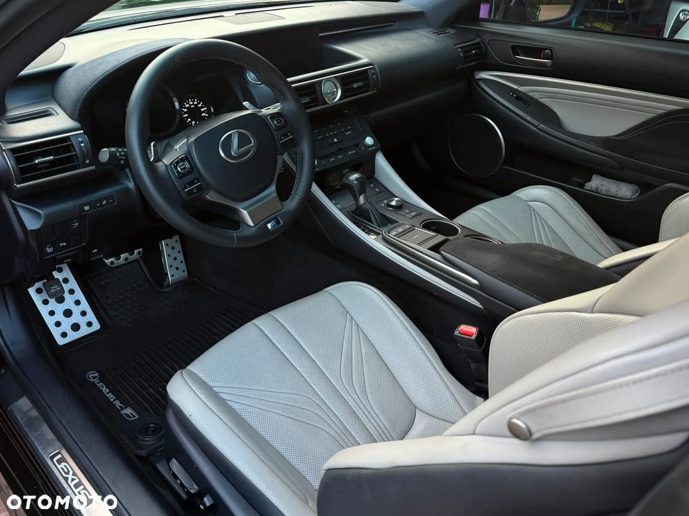 Lexus RC F Prestige - 20