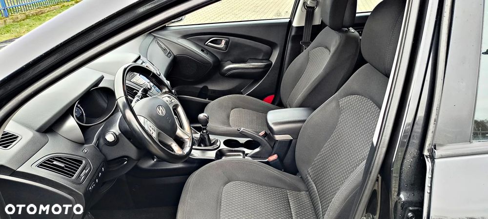 Hyundai ix35 1.6 2WD blue Style - 11