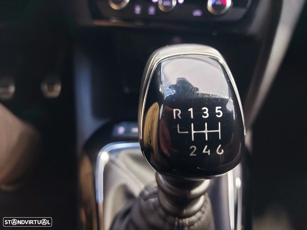 Opel Corsa 1.2 T GS - 26