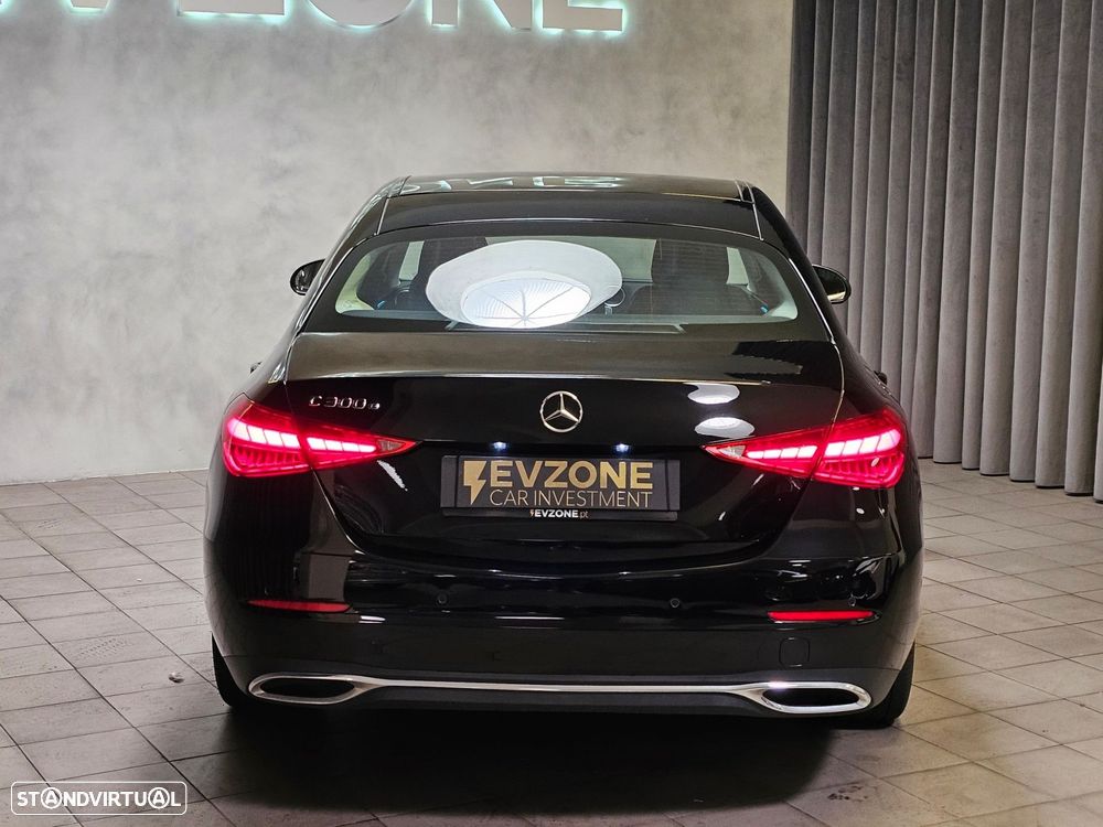 Mercedes-Benz C 300 e T 9G-TRONIC Avantgarde - 4