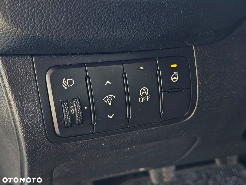 Kia Ceed - 14