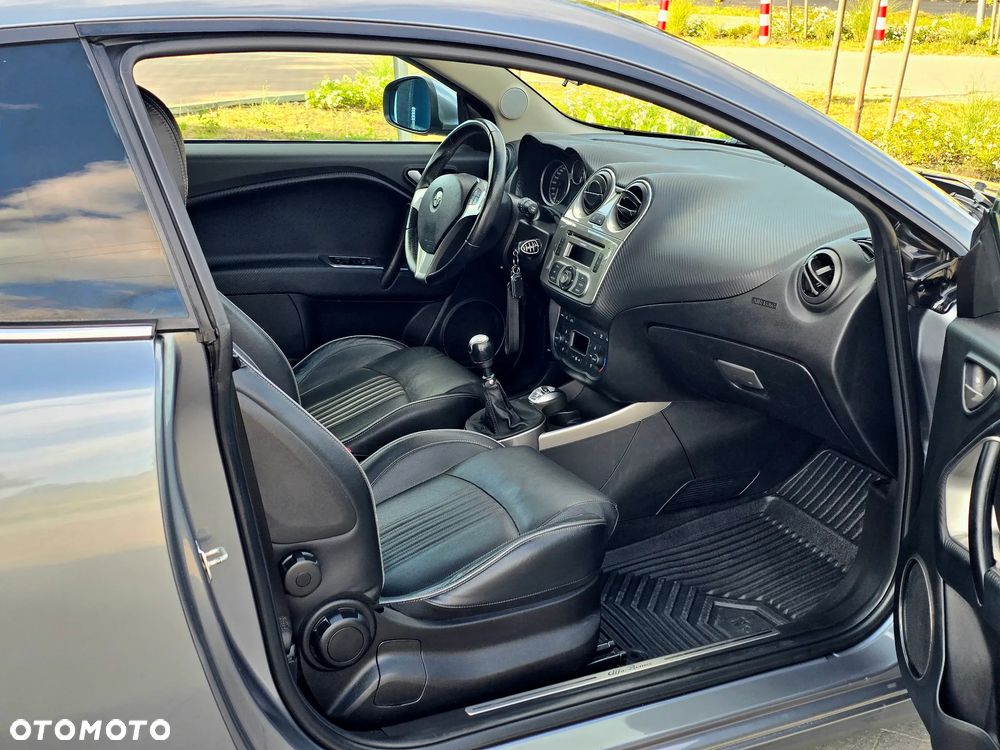 Alfa Romeo Mito 1.4 TB Distinctive - 23