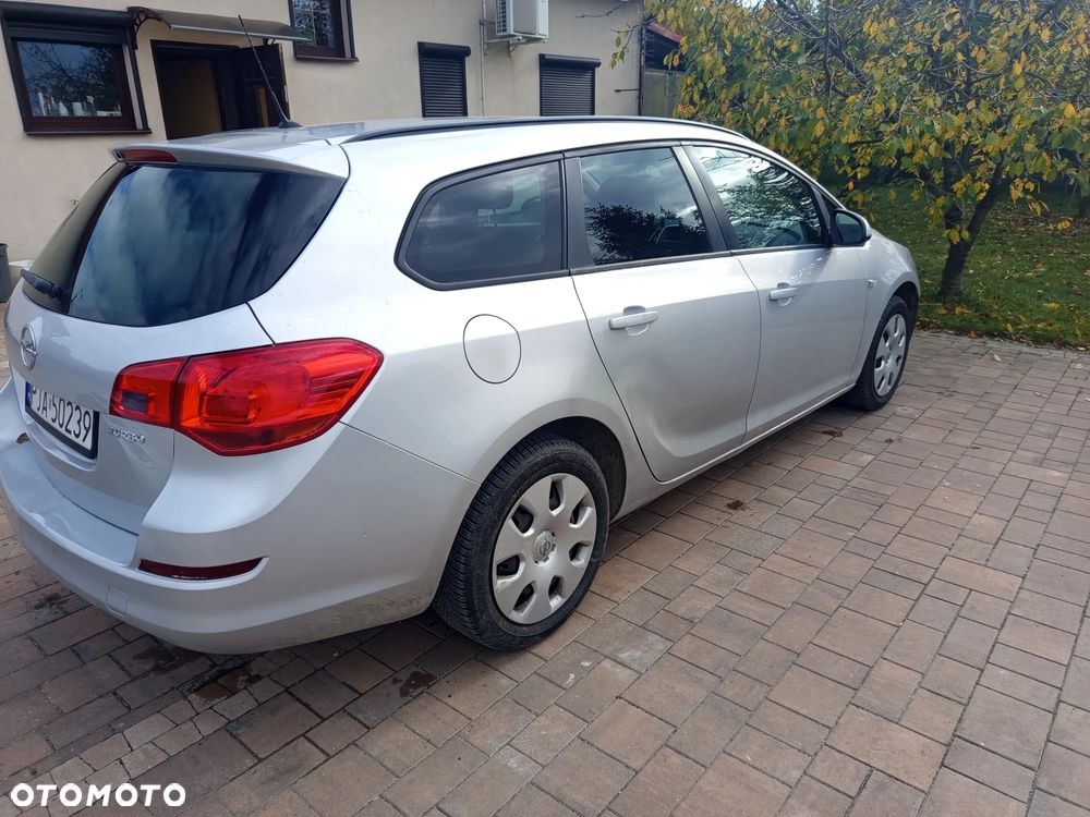 Opel Astra - 8