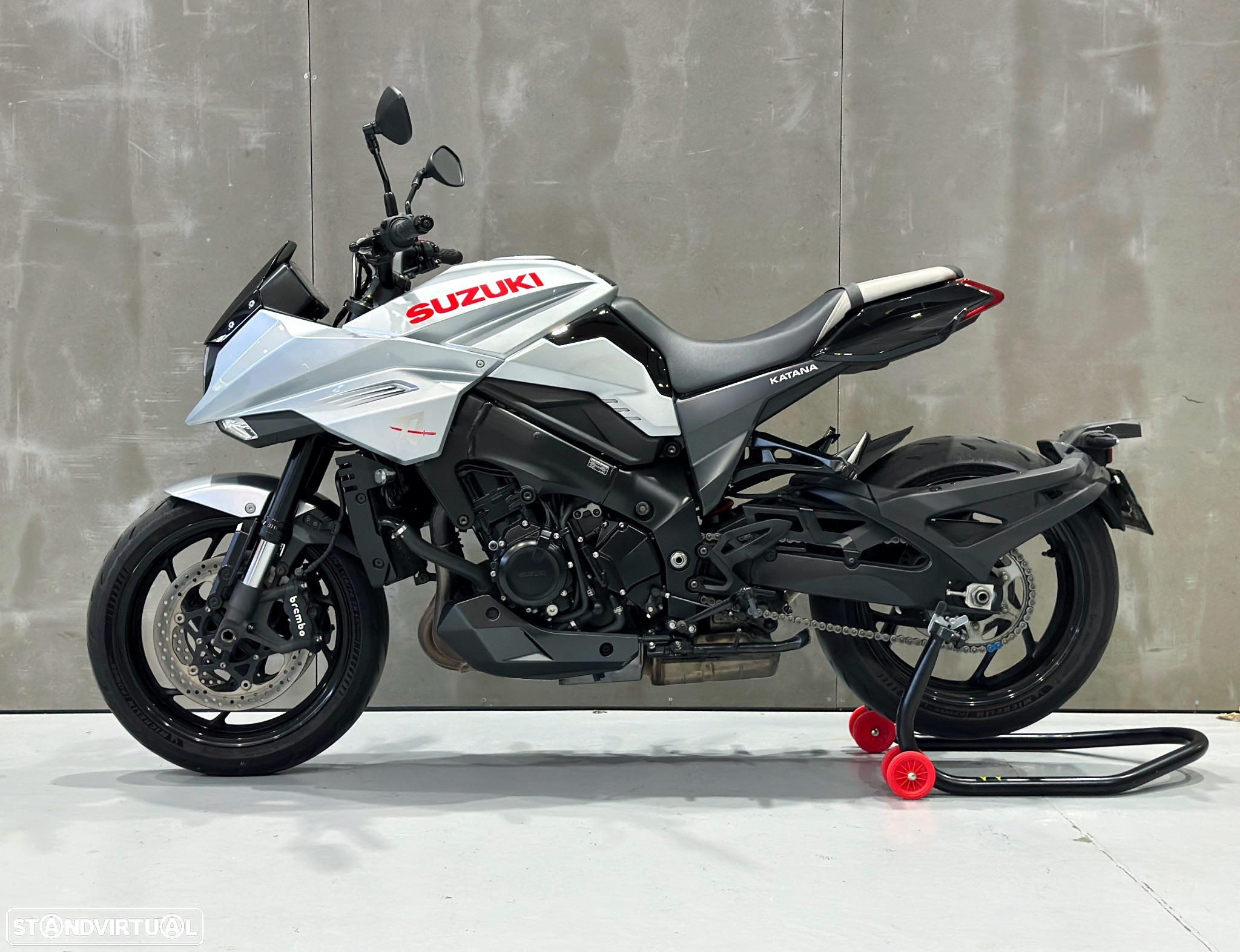Suzuki GSX S 1000 KATANA - 2