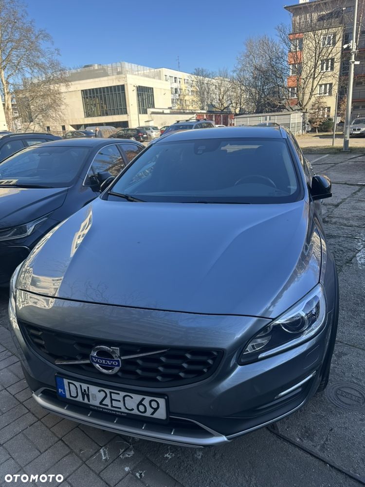 Volvo V60 Cross Country D4 AWD Momentum - 16