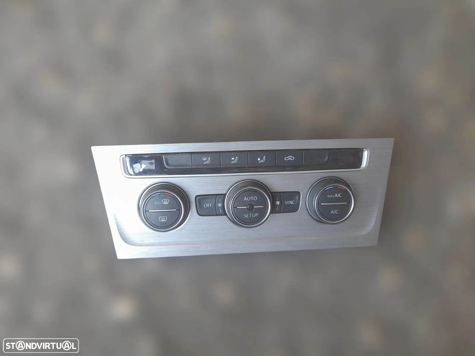 Modulo de comandos de AC VW golf VII - 1