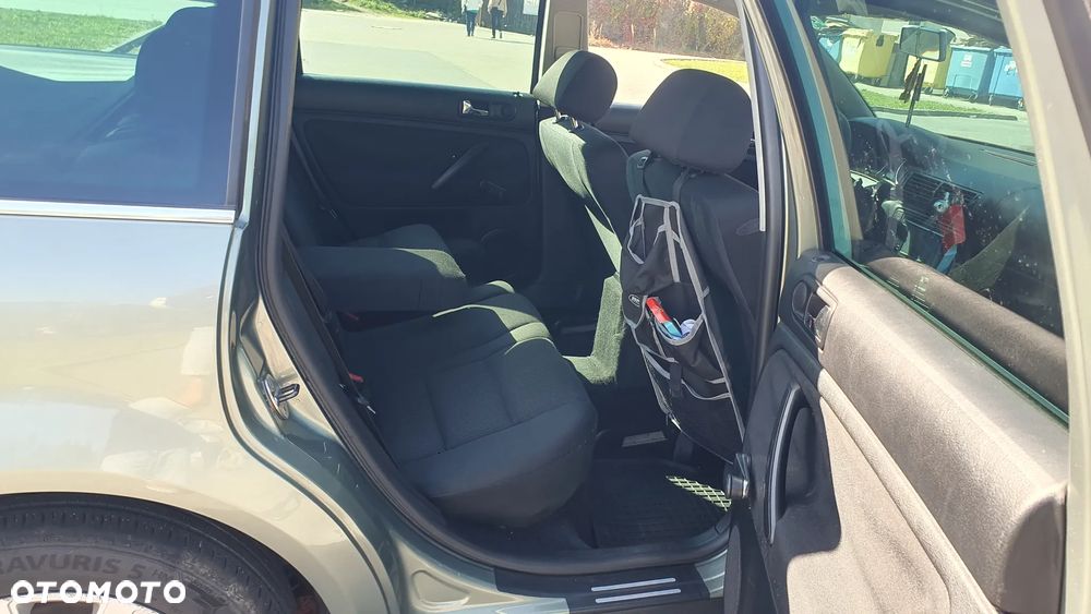 Volkswagen Passat 1.6 Comfortline - 7