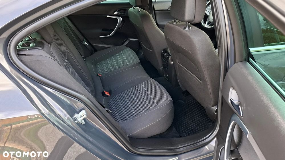 Opel Insignia 1.4 T Executive S&S - 27